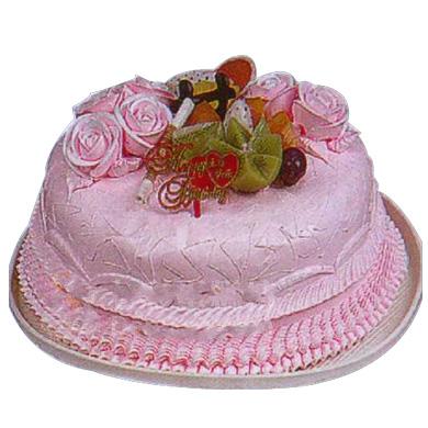 红色记忆:冰淇淋蛋糕，粉色玫瑰花装饰，水果点缀