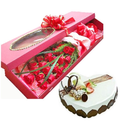 山盟海誓:长方盒装22枝红玫瑰，绿叶点缀！加心形欧式蛋糕，蛋糕尺寸可供选择！