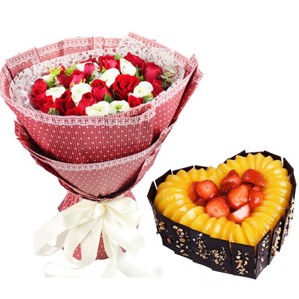 情缘深处:19枝精选红玫瑰和10枝白色洋牡丹，辅以尤加利，绿叶、黄莺间插；心形水果蛋糕，黑色巧克力围边，时令水果装饰。
