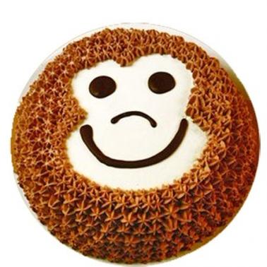 可爱猴子:巧克力水果蛋糕，中间夹心水果，表面卡通装饰！